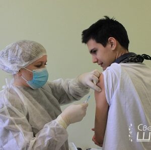 Вакцинация против инфекции COVID-19 учащихся Сморгонского лицея