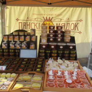 Выездная торговля на контроле.