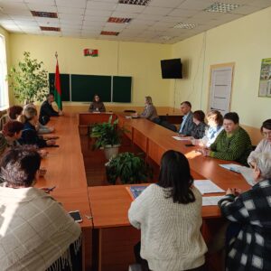 Информационная акция «Респираторный этикет – всем инфекциям запрет!» для работников ГУО «Сольская средняя школа имени Марьяно Дуксо»